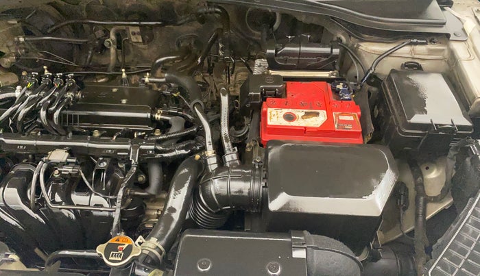 2016 Hyundai Creta SX PLUS 1.6 PETROL, CNG, Manual, 1,14,301 km, Engine View - Left