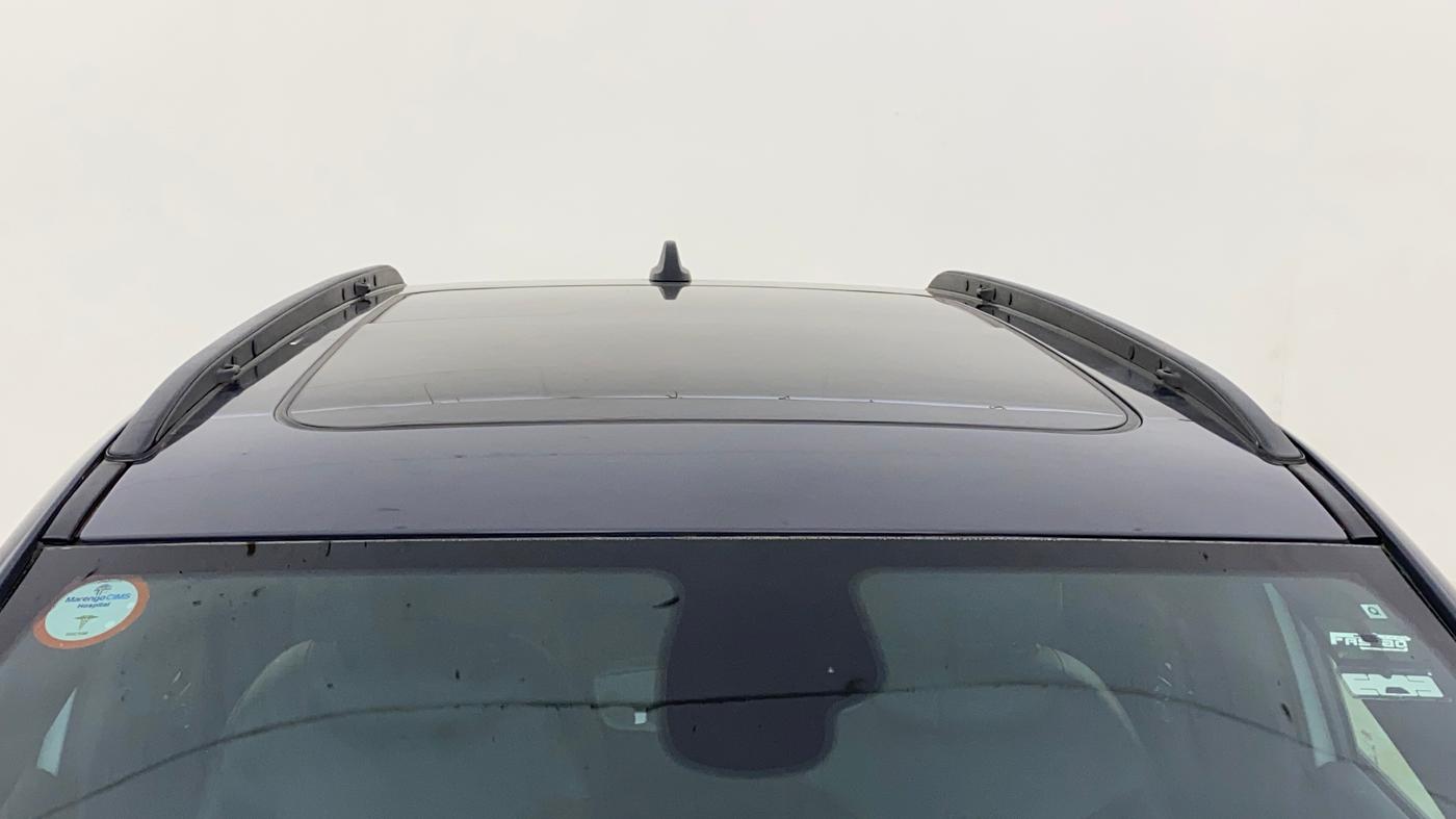 2021 Jeep Compass MODEL S (O) 1.4 PETROL DCT, Petrol, Automatic, 33,544 km, Moonroof/ Sunroof