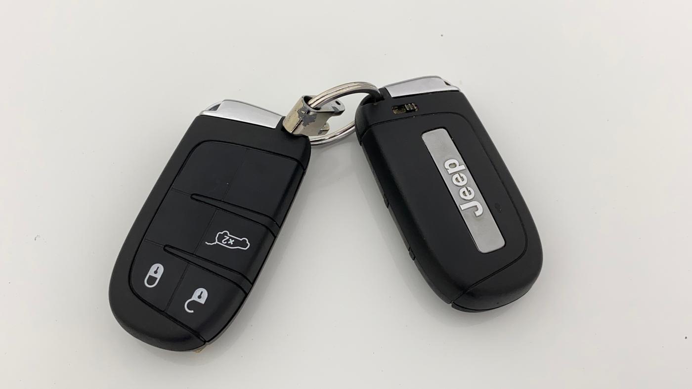 2021 Jeep Compass MODEL S (O) 1.4 PETROL DCT, Petrol, Automatic, 33,544 km, Key Close Up