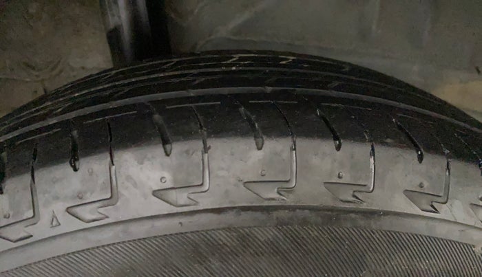 2021 Honda Amaze 1.5L I-DTEC S, Diesel, Manual, 75,528 km, Right Rear Tyre Tread