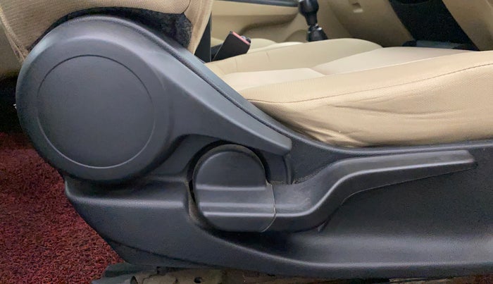 2021 Honda Amaze 1.5L I-DTEC S, Diesel, Manual, 75,528 km, Driver Side Adjustment Panel