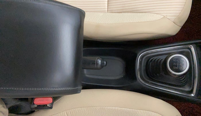 2021 Honda Amaze 1.5L I-DTEC S, Diesel, Manual, 75,528 km, Gear Lever