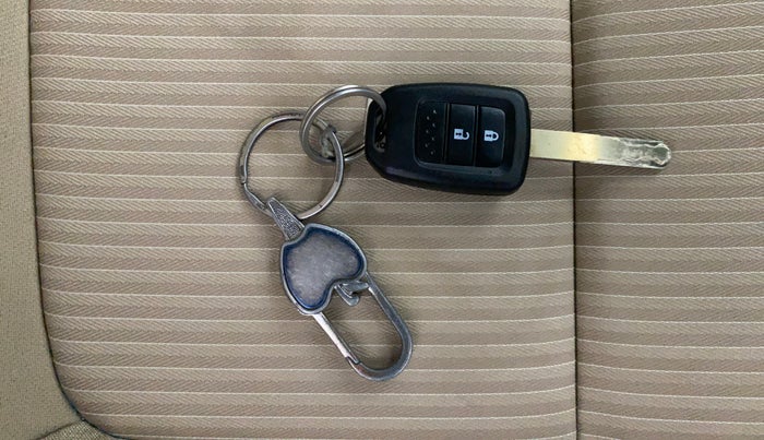 2021 Honda Amaze 1.5L I-DTEC S, Diesel, Manual, 75,528 km, Key Close Up