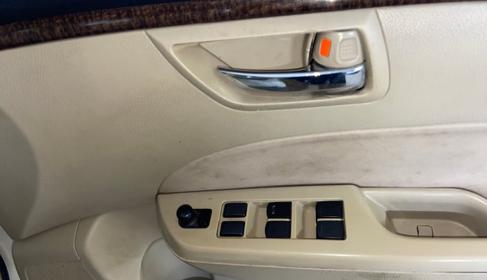 2015 Maruti Swift Dzire VXI, Petrol, Manual, 90,585 km, Driver Side Door Panels Control
