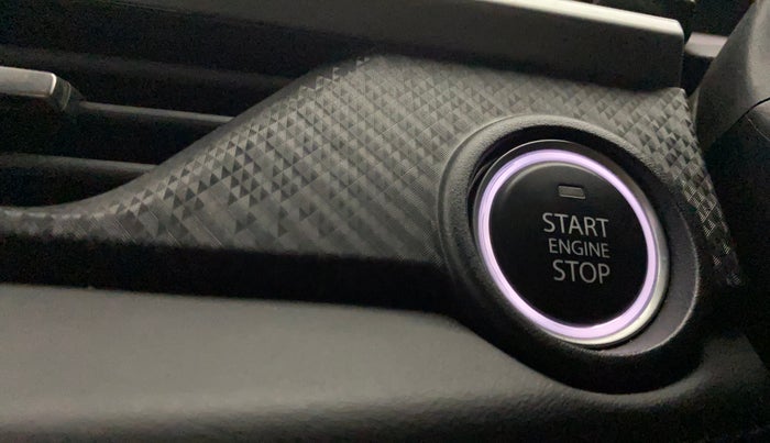 2023 Tata NEXON FEARLESS + SUNROOF DUAL TONE 1.2 PETROL, Petrol, Manual, 271 km, Keyless Start/ Stop Button