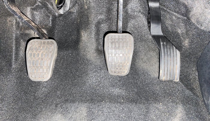 2023 Tata NEXON FEARLESS + SUNROOF DUAL TONE 1.2 PETROL, Petrol, Manual, 271 km, Pedals