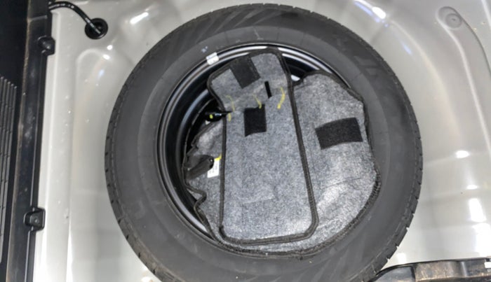 2025 KIA SYROS HTK (O) 1.5 Diesel 6MT, Diesel, Manual, 13,858 km, Spare Tyre