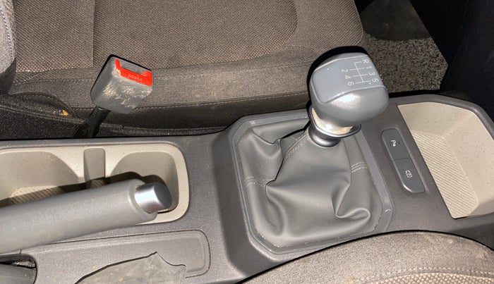 2025 KIA SYROS HTK (O) 1.5 Diesel 6MT, Diesel, Manual, 13,858 km, Gear Lever