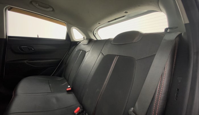 2021 Hyundai NEW I20 SPORTZ 1.0T GDI IMT, Petrol, Manual, 15,840 km, Right Side Rear Door Cabin