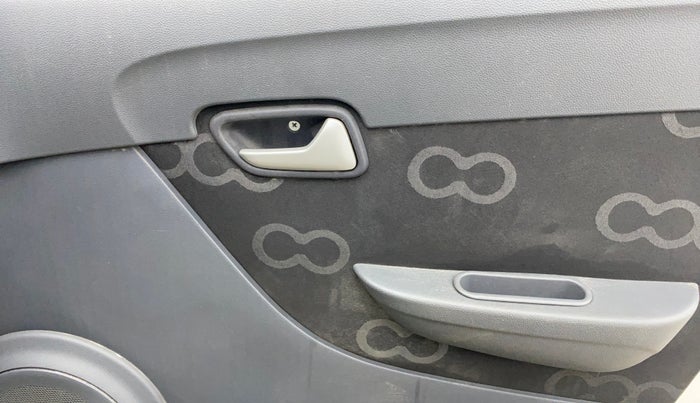 2014 Maruti Alto 800 VXI, Petrol, Manual, 33,644 km, Driver Side Door Panels Control