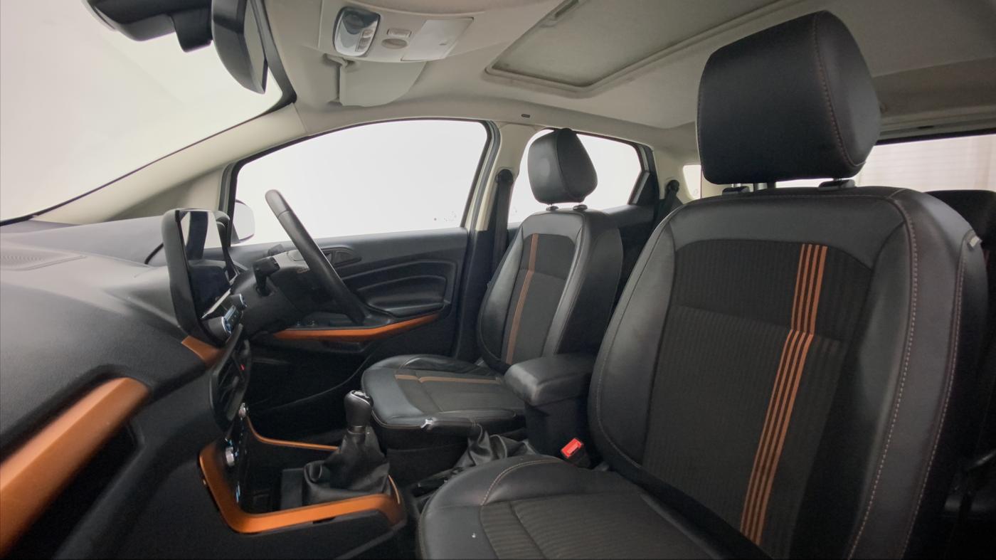 2020 Ford Ecosport TITANIUM 1.5L SPORTS(SUNROOF) DIESEL, Diesel, Manual, 40,080 km, Right Side Front Door Cabin