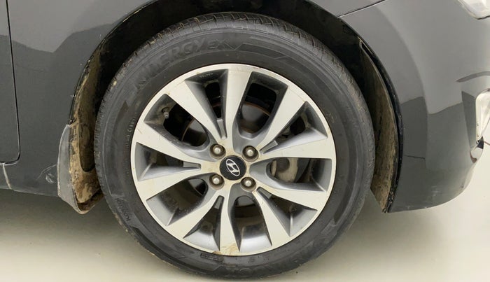2016 Hyundai Verna 1.6 CRDI SX, Diesel, Manual, 54,525 km, Right Front Wheel