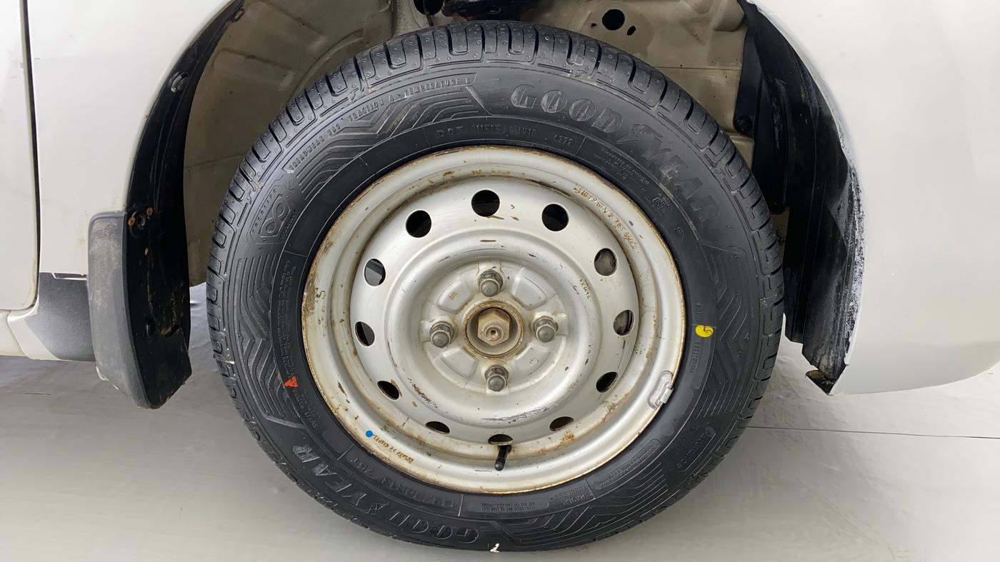 2013 Maruti Wagon R 1.0 LXI CNG, CNG, Manual, 85,337 km, Right Front Wheel