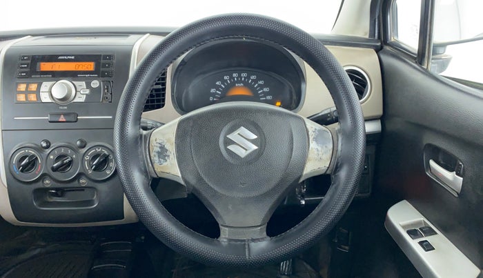 2013 Maruti Wagon R 1.0 LXI CNG, CNG, Manual, 85,337 km, Steering Wheel Close Up