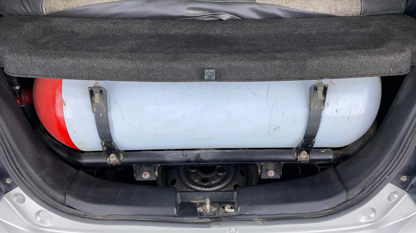 2013 Maruti Wagon R 1.0 LXI CNG, CNG, Manual, 85,337 km, Boot Inside