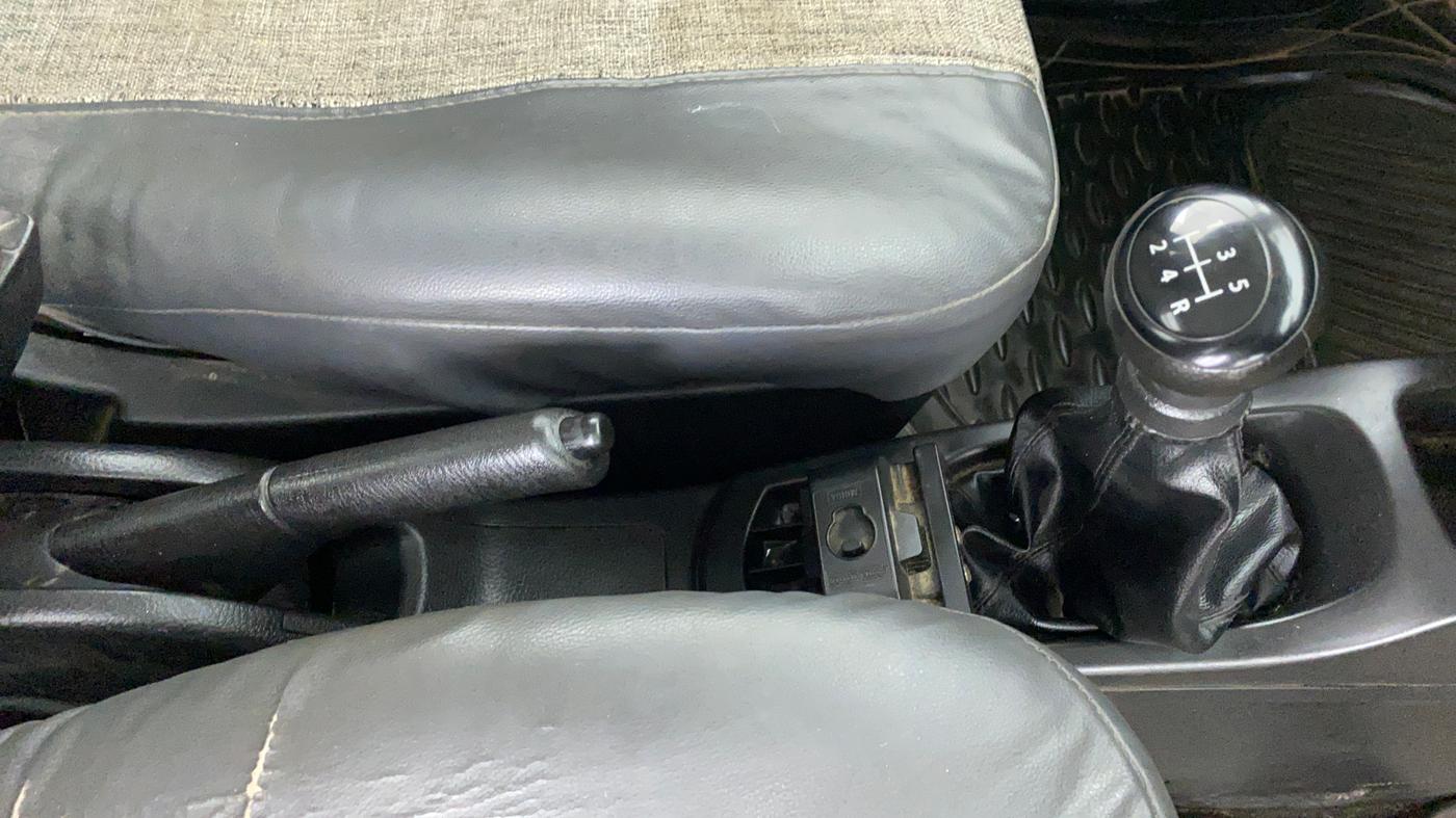 2013 Maruti Wagon R 1.0 LXI CNG, CNG, Manual, 85,337 km, Gear Lever