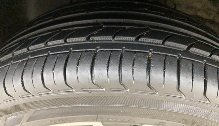 2020 Hyundai Verna SX (O) 1.0 TURBO DCT, Petrol, Automatic, 60,951 km, Left Front Tyre Tread