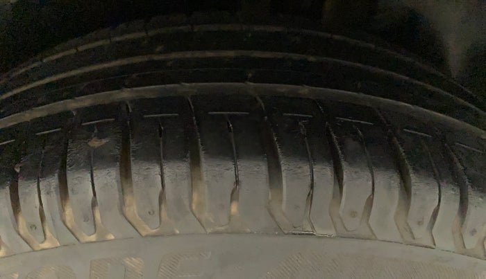 2021 Maruti Dzire ZXI Plus, Petrol, Manual, 27,524 km, Left Rear Tyre Tread