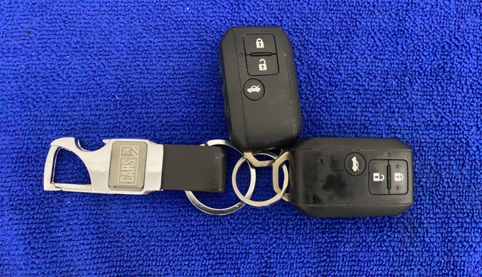 2021 Maruti Dzire ZXI Plus, Petrol, Manual, 27,524 km, Key Close Up