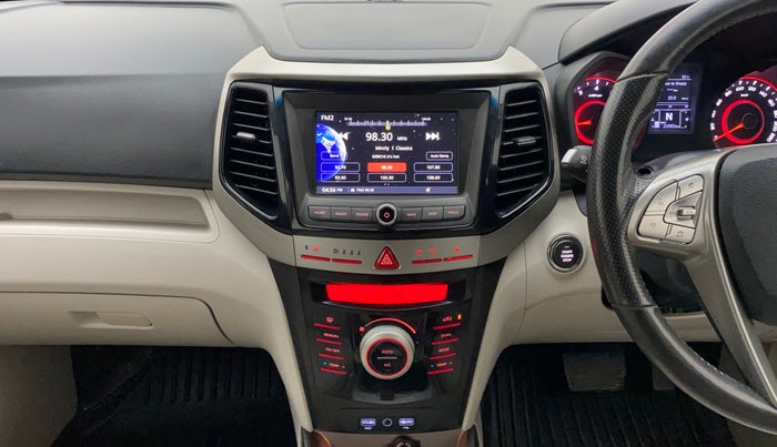 2021 Mahindra XUV300 W8 (O) 1.2 PETROL AMT, Petrol, Automatic, 21,082 km, Air Conditioner