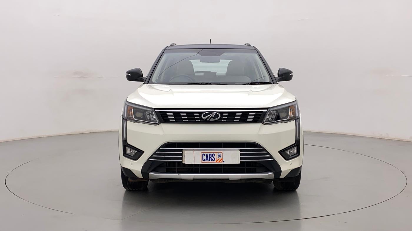 2021 Mahindra XUV300 W8 (O) 1.2 PETROL AMT, Petrol, Automatic, 21,082 km, Front