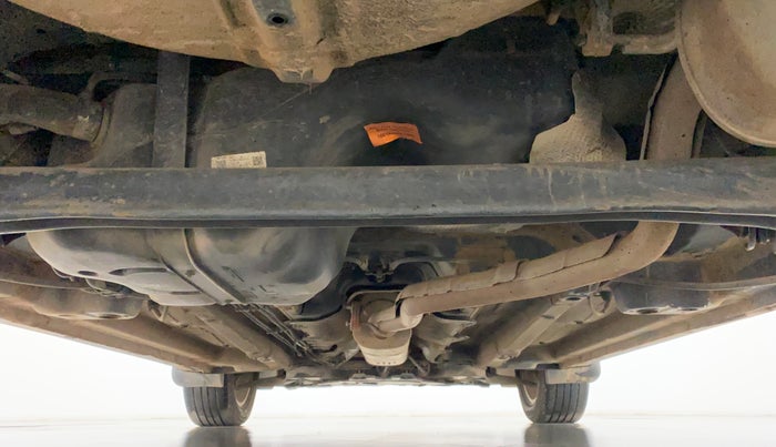 2021 Mahindra XUV300 W8 (O) 1.2 PETROL AMT, Petrol, Automatic, 21,082 km, Rear Underbody