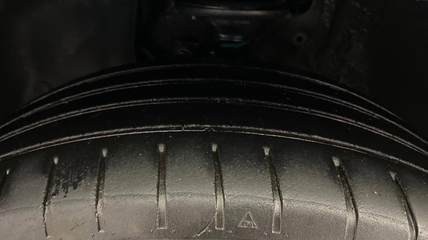 2018 Maruti IGNIS DELTA 1.2, Petrol, Manual, 41,346 km, Left Front Tyre Tread