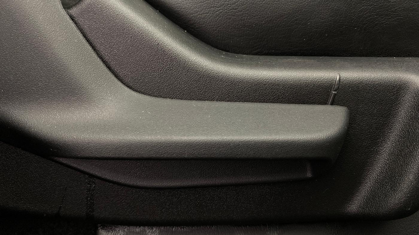2018 Maruti IGNIS DELTA 1.2, Petrol, Manual, 41,346 km, Driver Side Adjustment Panel