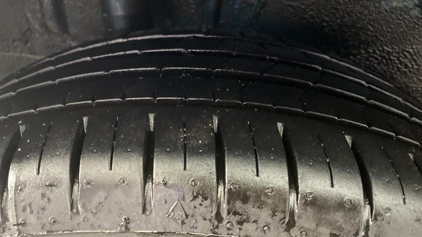 2018 Maruti IGNIS DELTA 1.2, Petrol, Manual, 41,346 km, Right Rear Tyre Tread