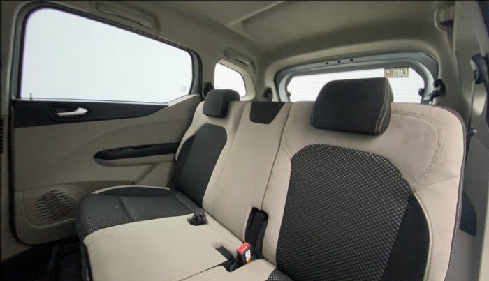 2019 Renault TRIBER RXZ, Petrol, Manual, 26,805 km, Right Side Rear Door Cabin