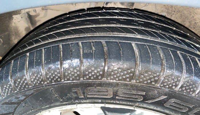 2018 Honda WR-V 1.5L I-DTEC VX MT, Diesel, Manual, 57,869 km, Left Front Tyre Tread