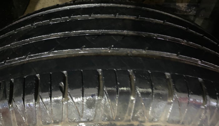 2021 Toyota URBAN CRUISER HIGH GRADE MT, Petrol, Manual, 37,576 km, Right Front Tyre Tread