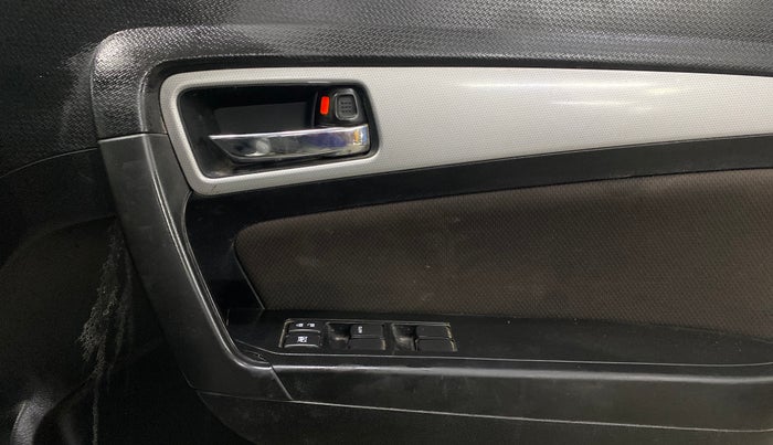 2021 Toyota URBAN CRUISER HIGH GRADE MT, Petrol, Manual, 37,576 km, Driver Side Door Panels Control