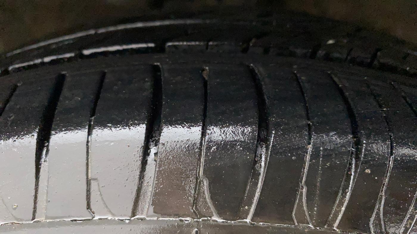 2018 Maruti Celerio VXI CNG, CNG, Manual, 95,782 km, Right Front Tyre Tread