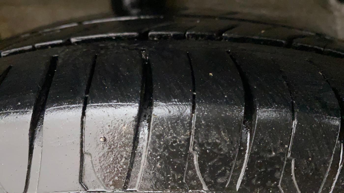 2018 Maruti Celerio VXI CNG, CNG, Manual, 95,782 km, Right Rear Tyre Tread