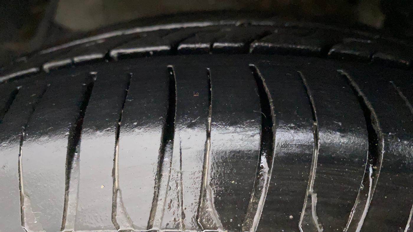 2018 Maruti Celerio VXI CNG, CNG, Manual, 95,782 km, Left Front Tyre Tread