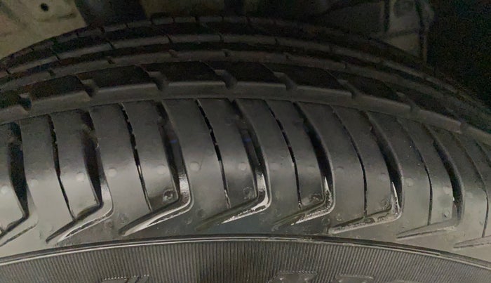 2023 Maruti New Wagon-R LXI 1.0, Petrol, Manual, 1,958 km, Left Front Tyre Tread