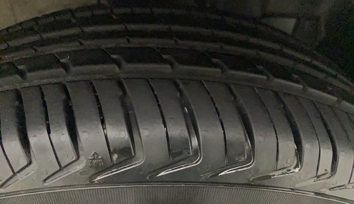 2023 Maruti New Wagon-R LXI 1.0, Petrol, Manual, 1,958 km, Right Front Tyre Tread