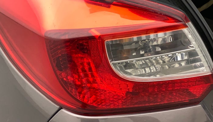 2017 Tata Tiago XZ PETROL, Petrol, Manual, 42,576 km, Left tail light - Minor scratches
