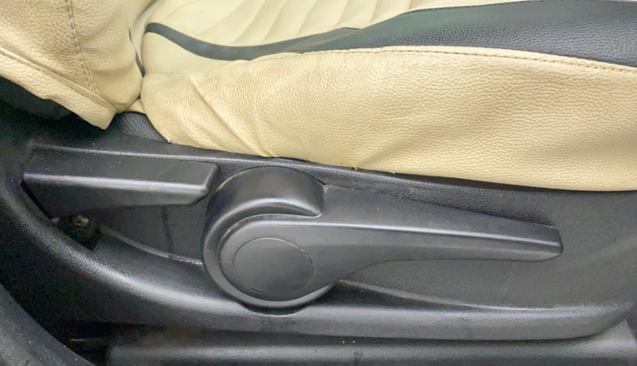 2017 Tata Tiago XZ PETROL, Petrol, Manual, 42,576 km, Driver Side Adjustment Panel