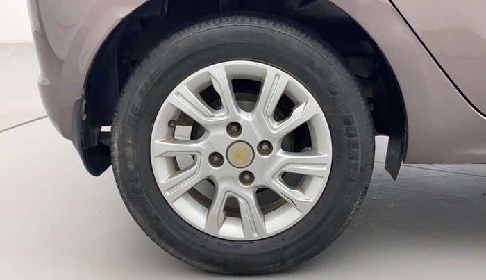 2017 Tata Tiago XZ PETROL, Petrol, Manual, 42,576 km, Right Rear Wheel