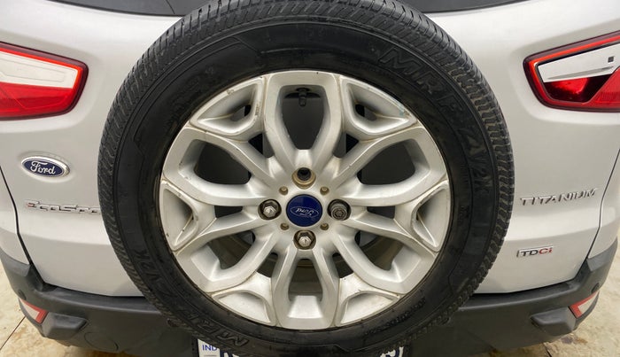 2015 Ford Ecosport TITANIUM 1.5L DIESEL (OPT), Diesel, Manual, 1,09,048 km, Spare Tyre