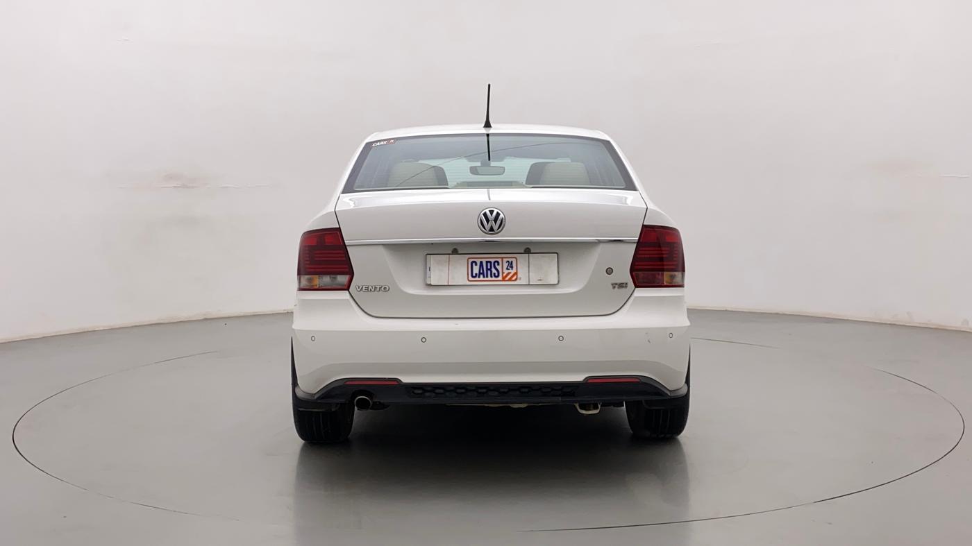 2020 Volkswagen Vento HIGHLINE 1.0L TSI AT, Petrol, Automatic, 36,633 km, Back/Rear