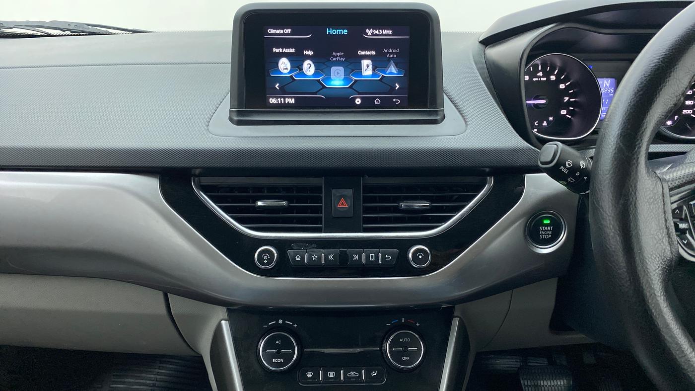 2018 Tata NEXON XZA+ 1.5, Diesel, Automatic, 40,301 km, Air Conditioner