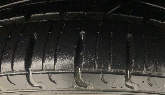 2019 Hyundai NEW SANTRO SPORTZ AMT, Petrol, Automatic, 38,010 km, Right Front Tyre Tread