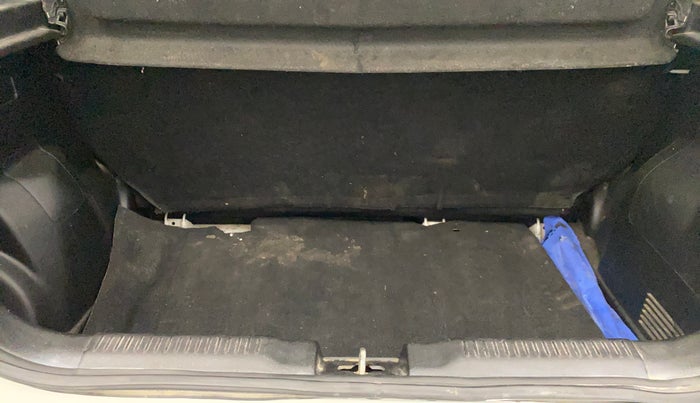 2022 Maruti Swift VXI, Petrol, Manual, 47,953 km, Boot Inside