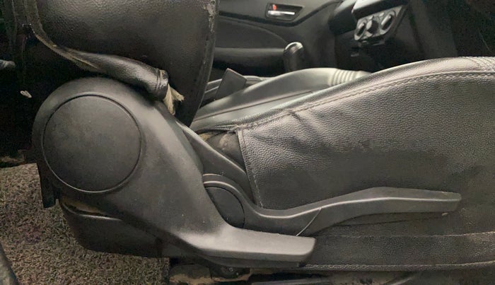 2022 Maruti Swift VXI, Petrol, Manual, 47,953 km, Driver Side Adjustment Panel