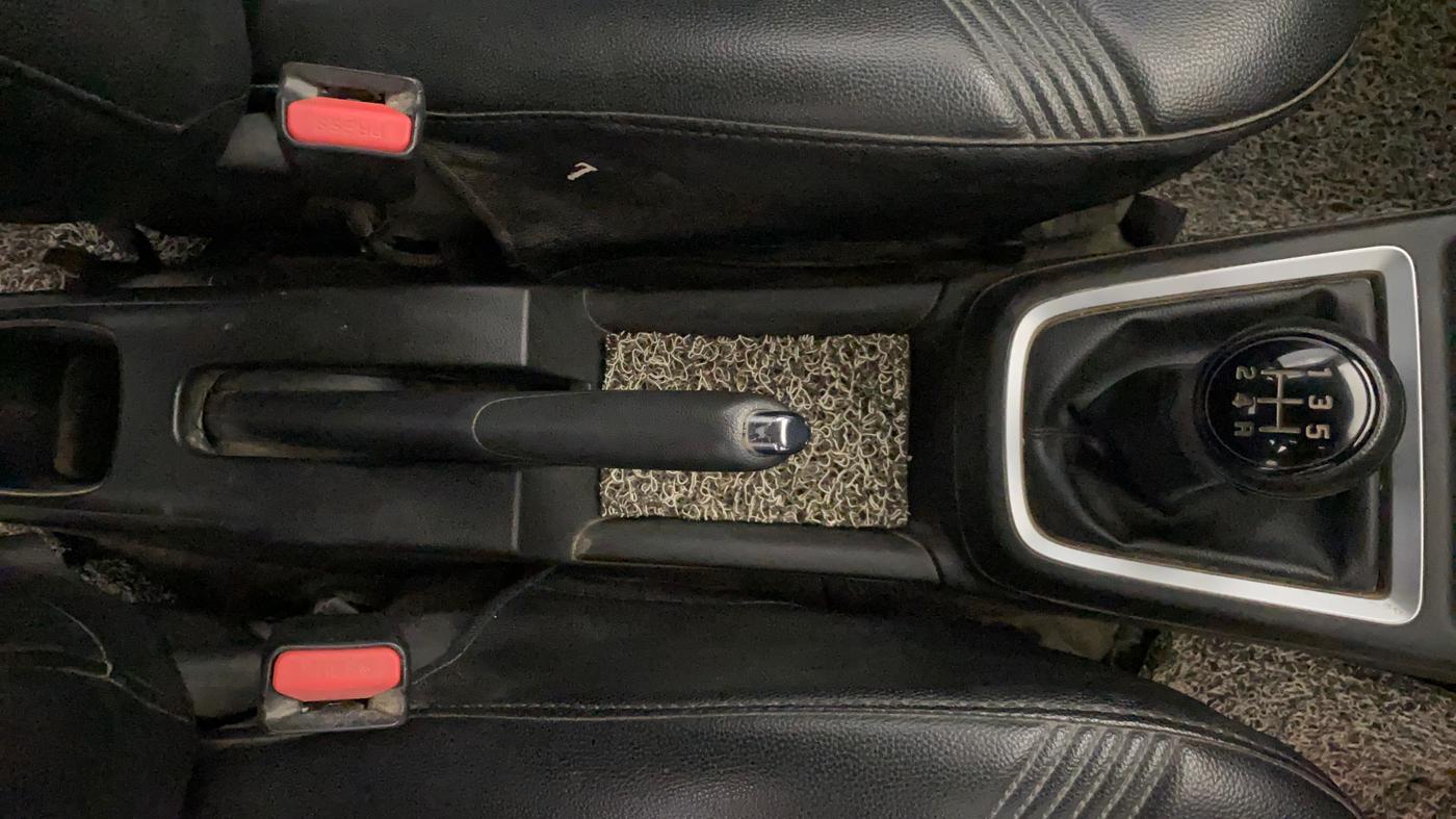 2022 Maruti Swift VXI, Petrol, Manual, 47,953 km, Gear Lever