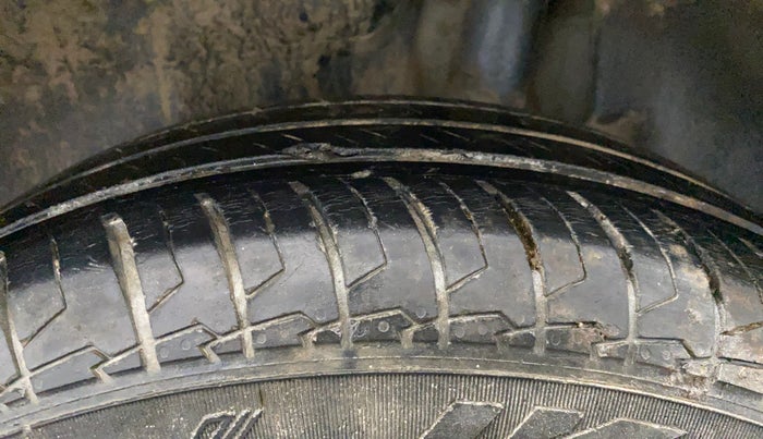 2022 Maruti Swift VXI, Petrol, Manual, 47,953 km, Left Rear Tyre Tread