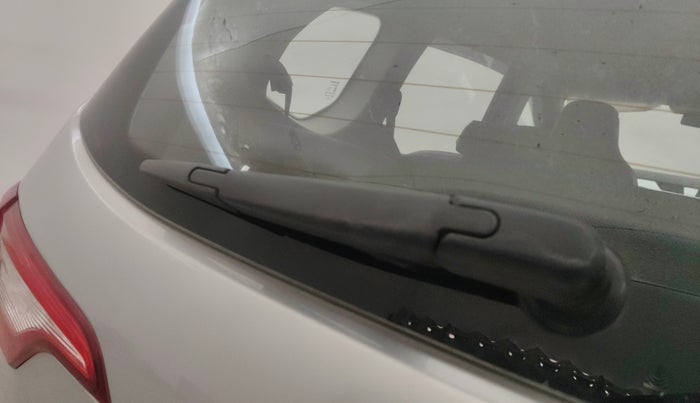 2021 Renault TRIBER RXZ AMT, Petrol, Automatic, 39,816 km, Rear Wiper